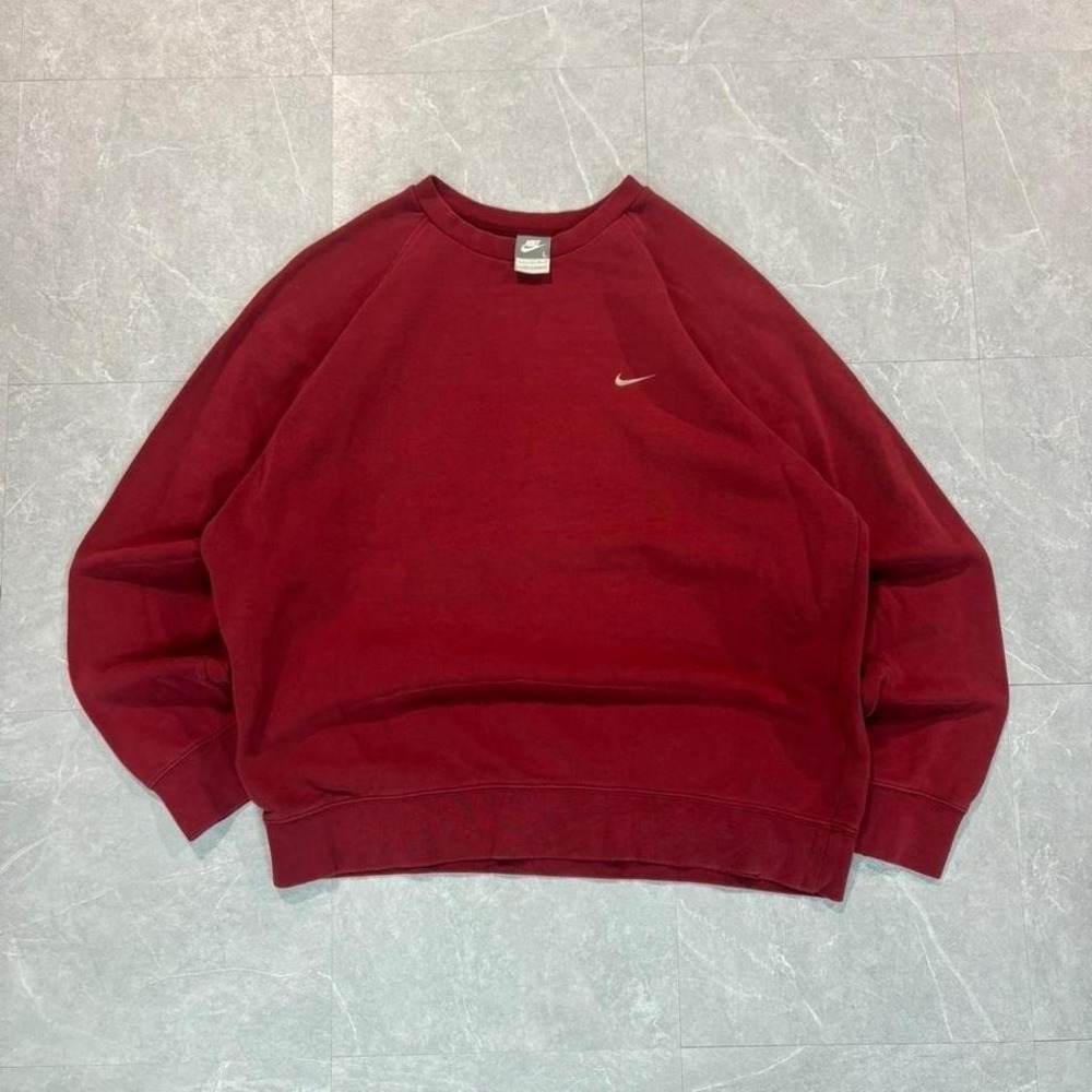 Y2K Nike red crewneck sweatshirt Size L #sweatshirt